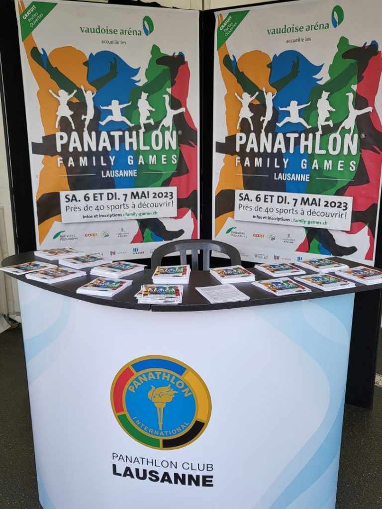 Promotion des Panathlon Family Games à la course des 20KM de Lausanne sur le stand du Panathlon Club Lausanne les 29 (ici) et 30 avril 2023 (c) Jérôme Genet