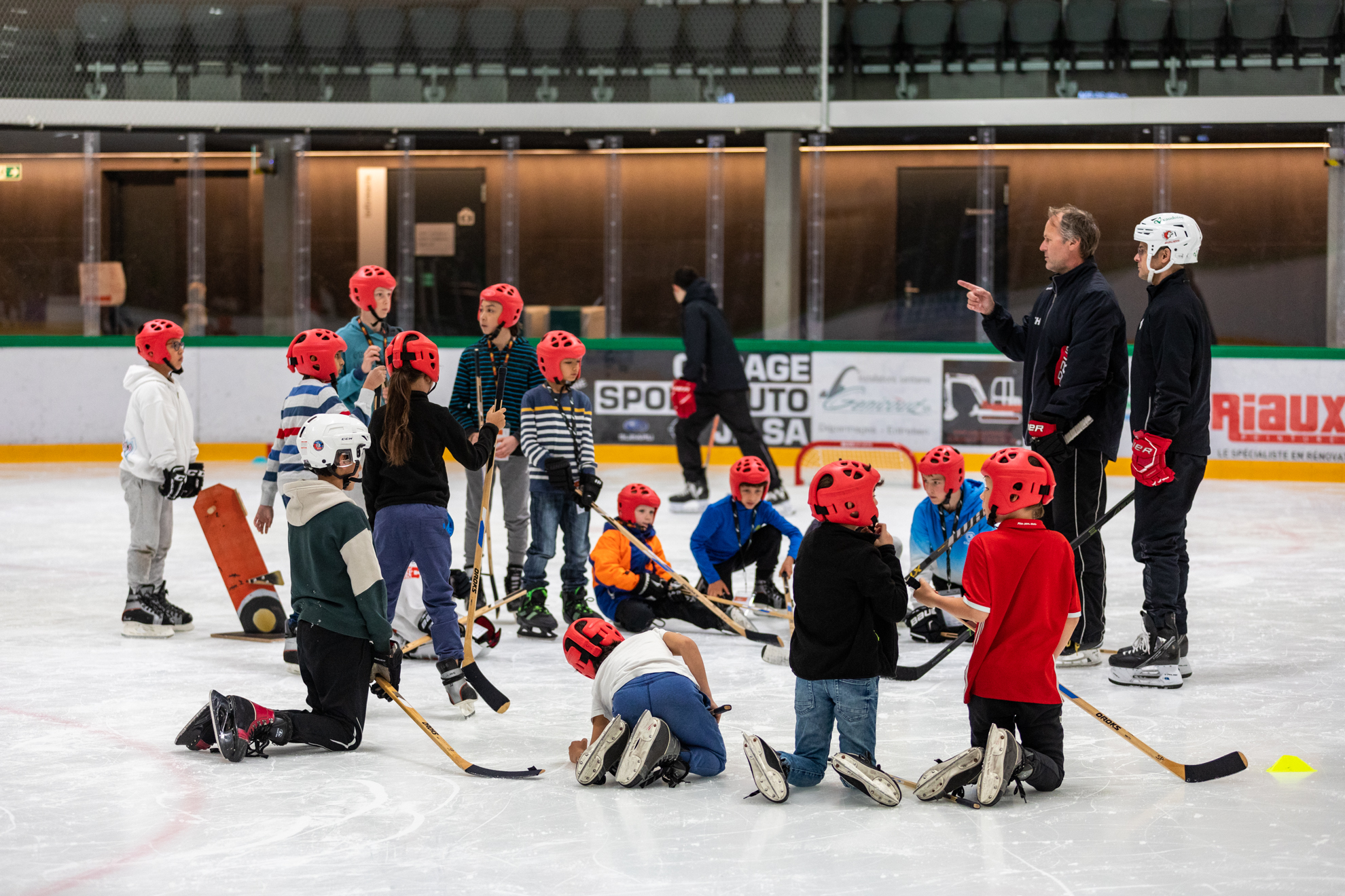 Les Panathlon Family Games® de Lausanne ont attiré près de 1’000 enfants, samedi 6 mai 2023 à la Vaudoise aréna, pour la 1ère journée.